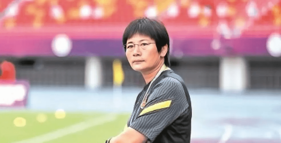 【赛车体育】官宣！中国足球传来重要消息：女足迎来巨变，水庆霞遭重创