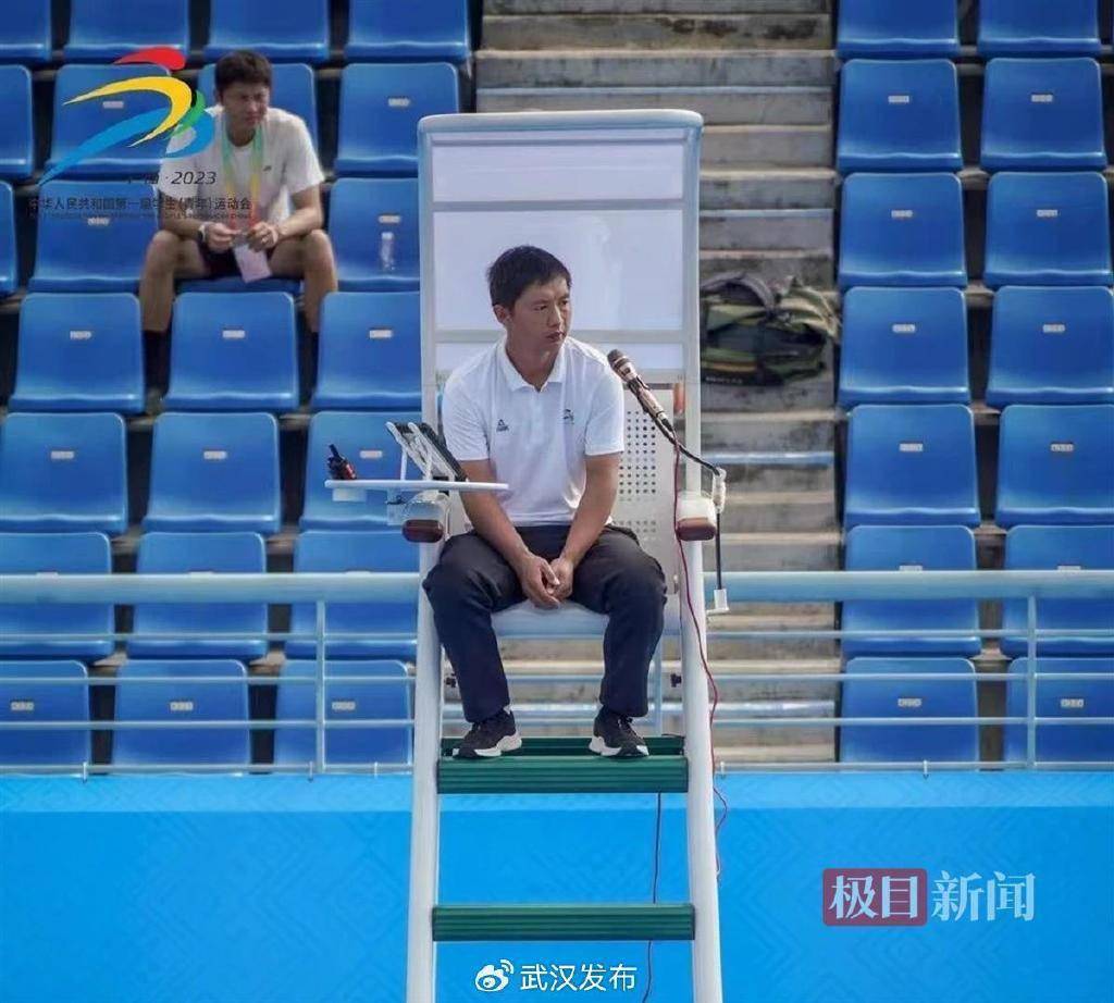 【赛车体育】武汉队夺得学青会网球男子团体冠军，高二学子陈烨为团队赢得开门红